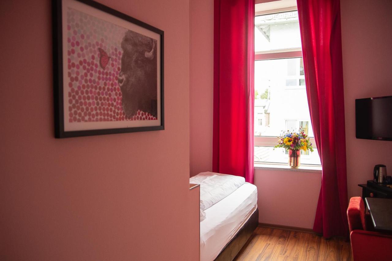 Smarthotel Mystique Self Check-In Bad Homburg vor der Hohe Bagian luar foto